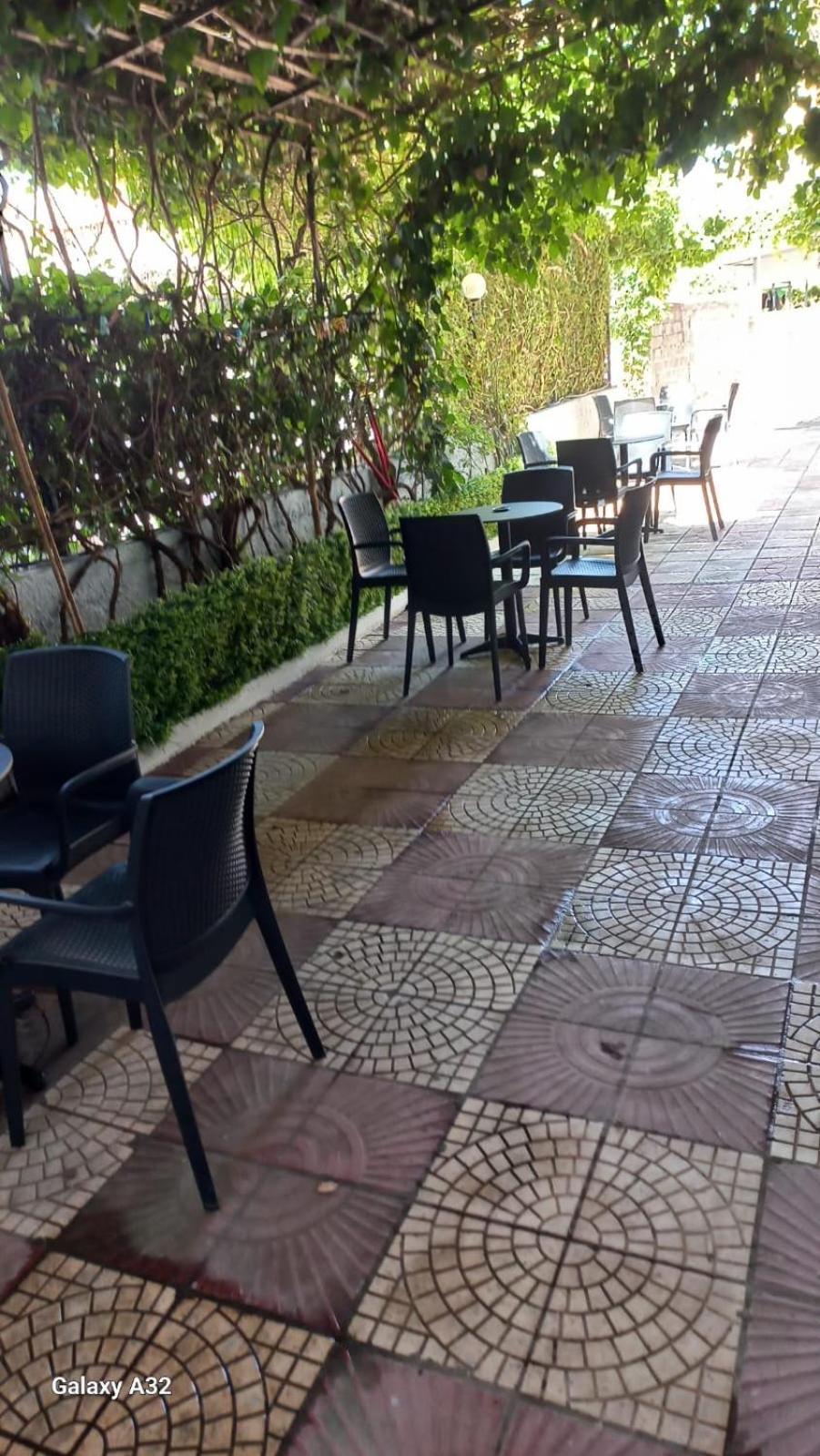 Arben Lägenhet Durrës Exteriör bild