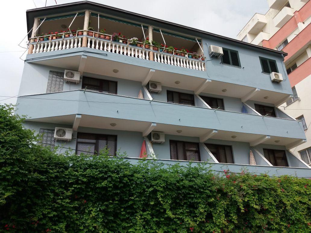 Arben Lägenhet Durrës Exteriör bild